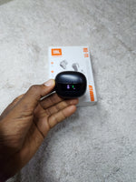Écouteurs JBL Mini — Écran batterie, basses renforcées, appels mains-libres