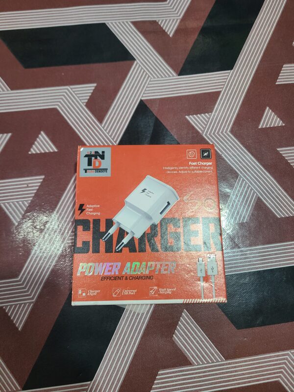 Carregador Type-C Fast-Charge – Potência Rápida e Segura