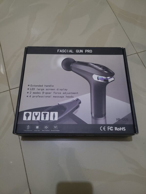 Massajador PRO com Pistola de Massagem por Percussão para Alívio da Dor Muscular Profunda, com 4 Cabeças Profissionais e Velocidade Ajustável. Massajador Elétrico Portátil para as Costas.