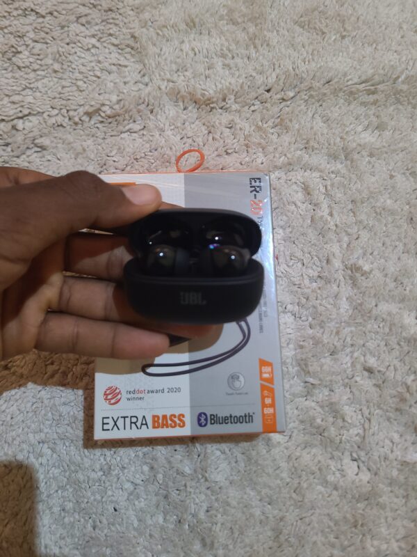 Fones JBL ER-20 TWS – Som Nítido, Conexão Estável e Liberdade Sem Fio